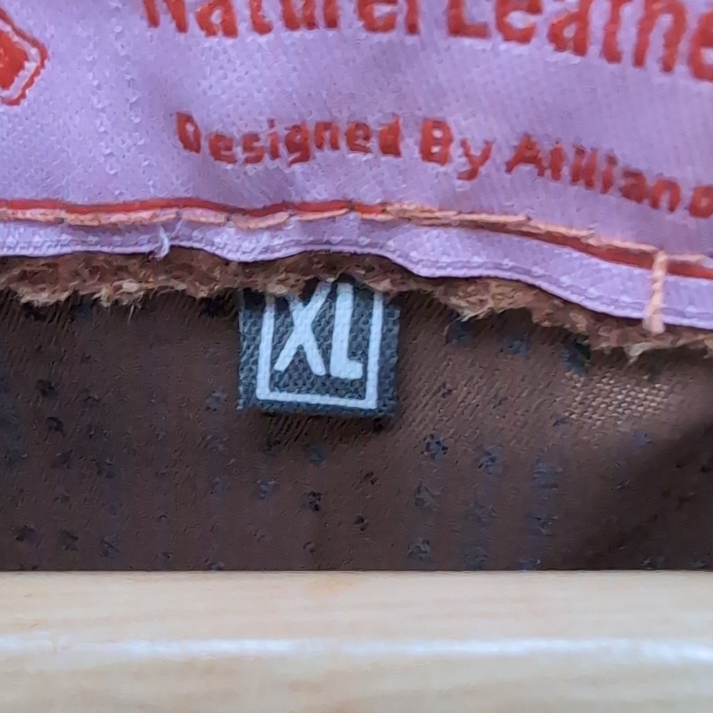 Vintage Atiliano 100% Genuine Leather Jacket - Picture 5 of 5